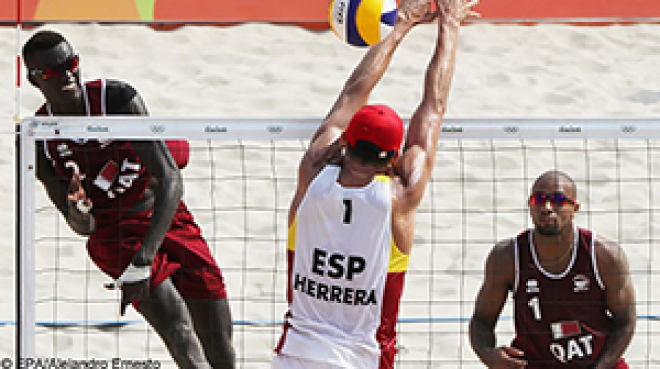 QatarSpainbeachvolley2tn-2.jpg